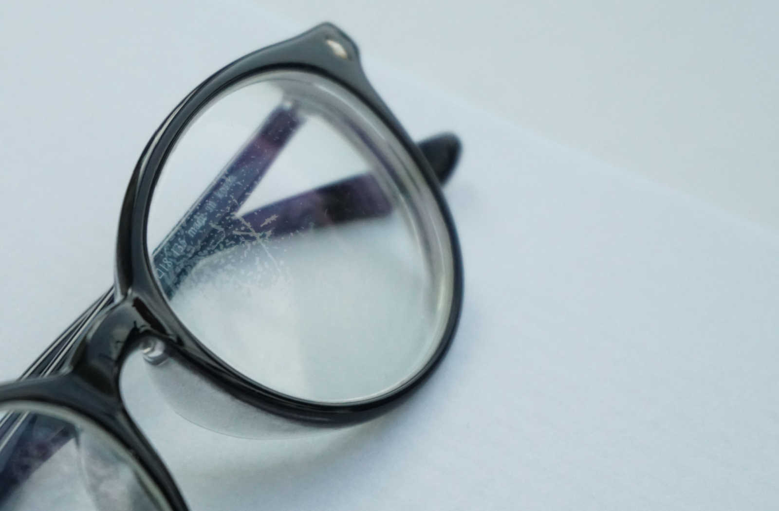  Eyeglass Scratch Repair